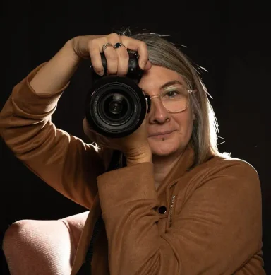 Portrait professionnel de Sandrine Juillard, Photographe